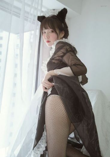 无bitch摄影社免费观看_4K全集免费播放