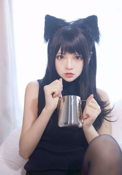 裙子下面是野兽动漫_DVD在线播放观看