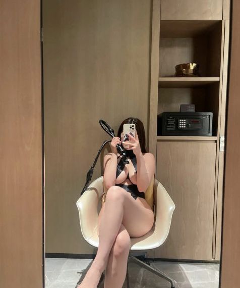 朋友妈妈在线_4K全集在线观看