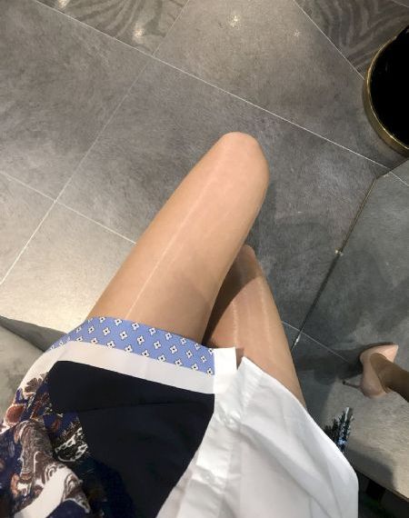丰满妈妈的朋友_720手机免费观看完整