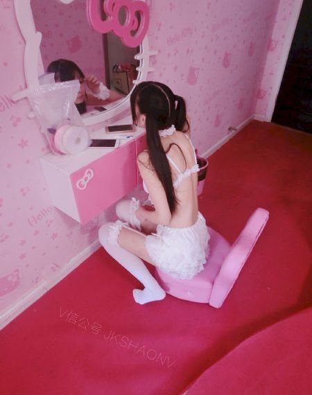女老师韩国_日韩在线播放专区